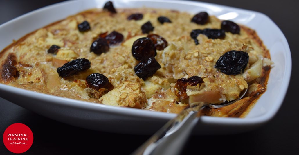 gebackene-haferflocken-mit-apfel-und-cranberries
